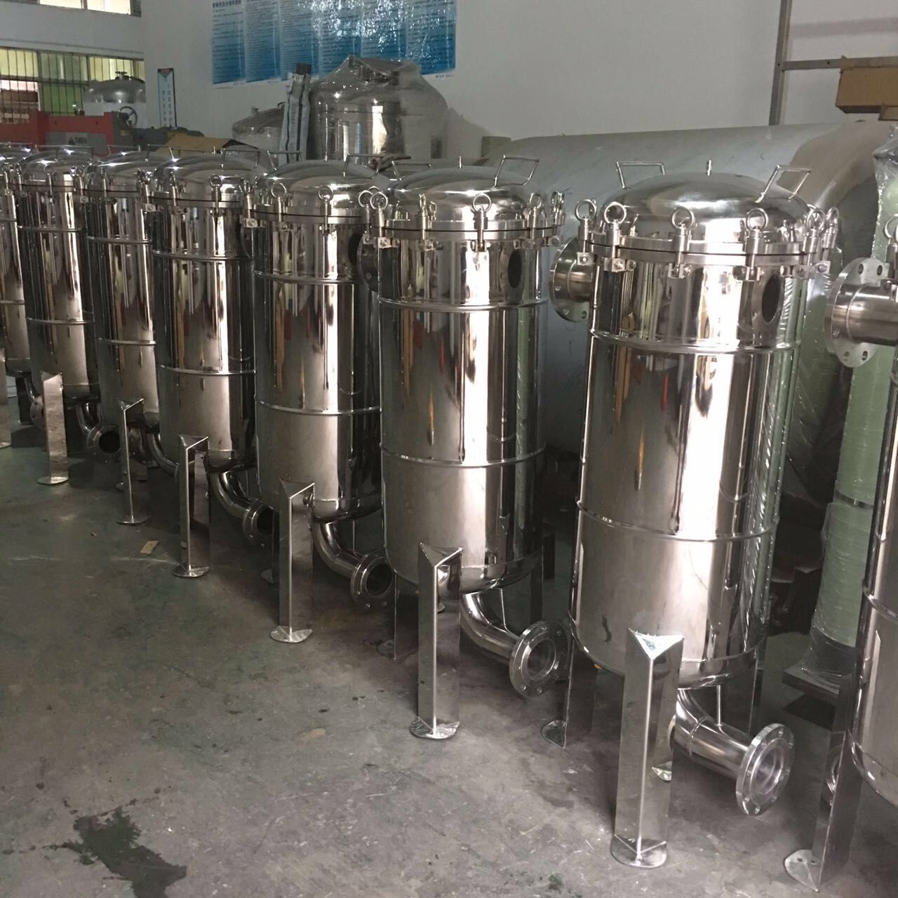 多袋式過(guò)濾器